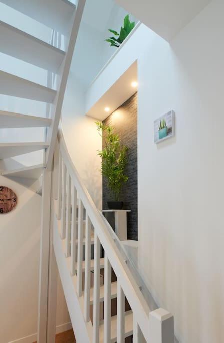 שולה Le Duplex Horizon Travot Vue Splendide Et Central מראה חיצוני תמונה